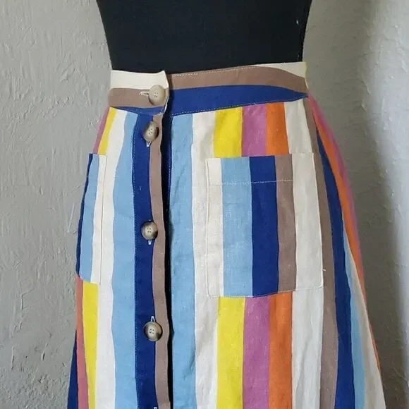 Gilli | Linen Button-down Skirt - Picture 2 of 7